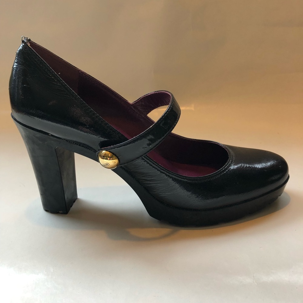 Vintage Coach black patent leather Mary Jane